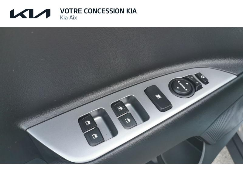 KIA Stonic d’occasion à vendre à AIX-EN-PROVENCE chez CARAUTO SERVICES (Photo 9)