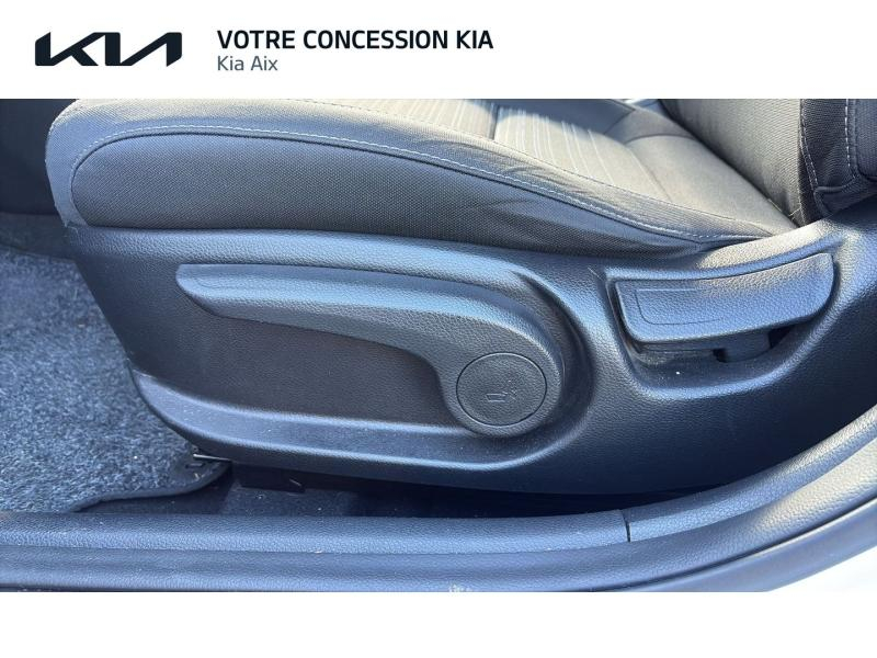 KIA Stonic d’occasion à vendre à AIX-EN-PROVENCE chez CARAUTO SERVICES (Photo 16)