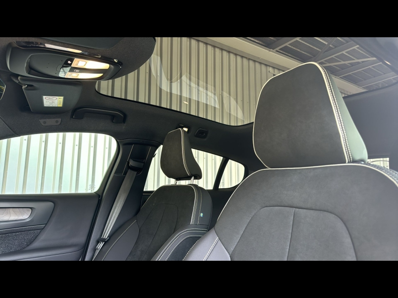 VOLVO C40 d’occasion à vendre à AIX-EN-PROVENCE chez CARAUTO SERVICES (Photo 11)