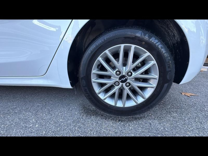 KIA Rio d’occasion à vendre à AIX-EN-PROVENCE chez CARAUTO SERVICES (Photo 4)