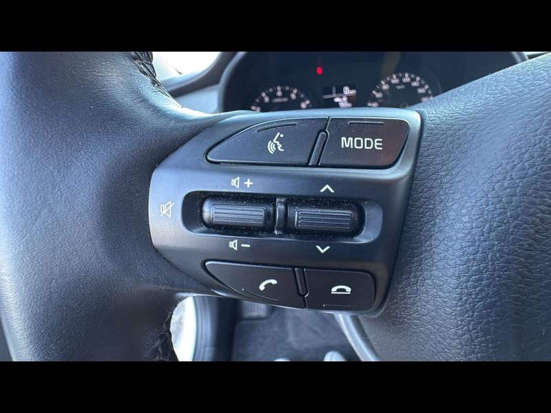 KIA Rio d’occasion à vendre à AIX-EN-PROVENCE chez CARAUTO SERVICES (Photo 17)